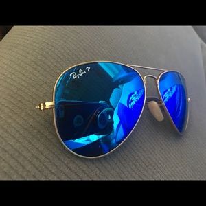 Polarized Ray-Ban Aviator Sunglasses